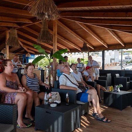 Hotel Kompleks Joni Саранде Екстериор снимка