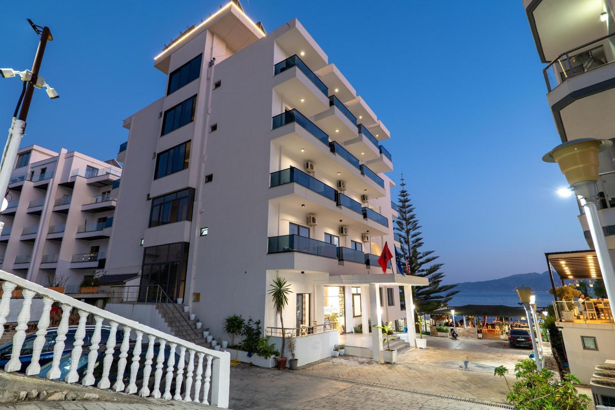 Hotel Kompleks Joni Саранде Екстериор снимка