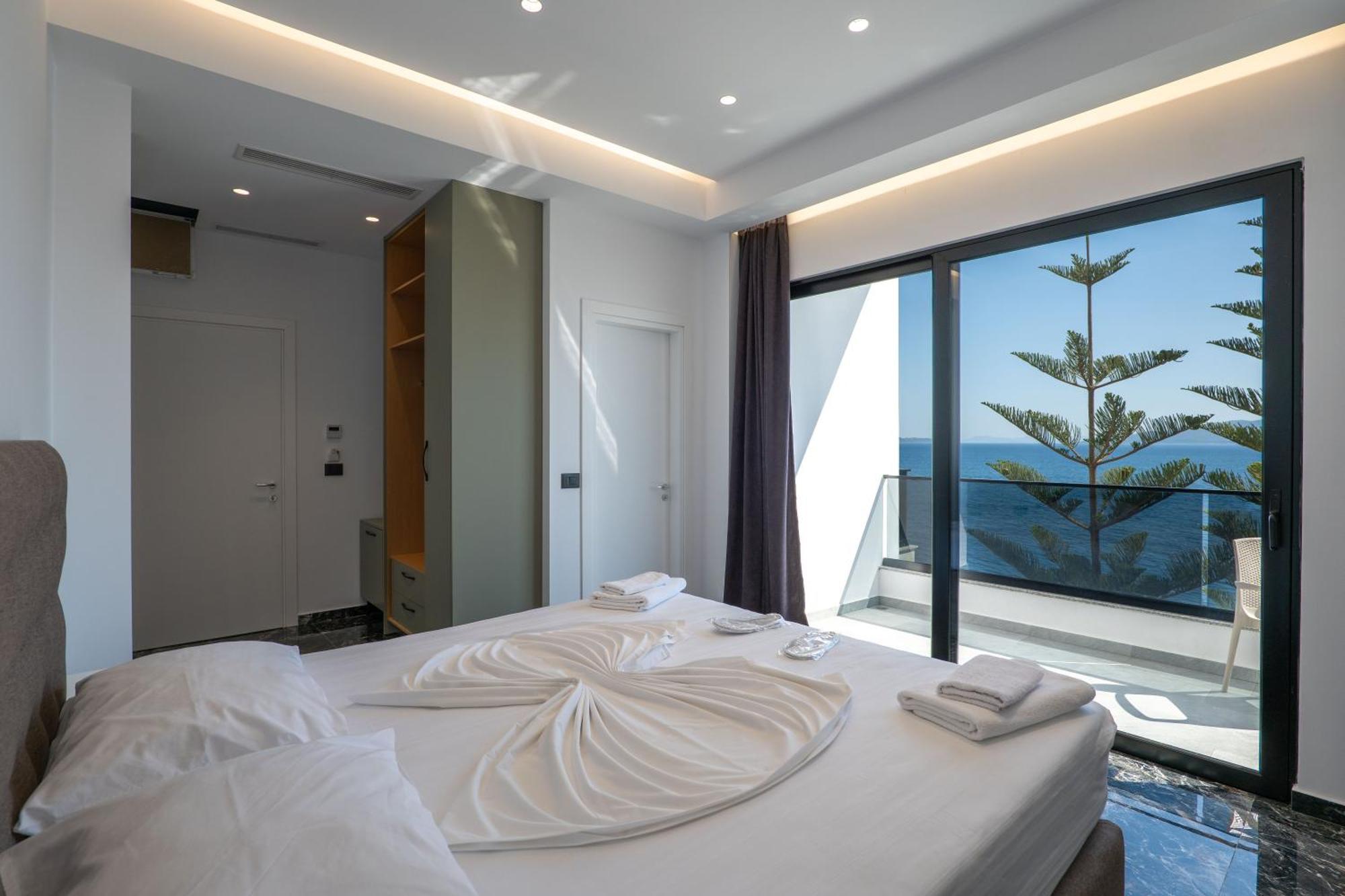 Hotel Kompleks Joni Саранде Екстериор снимка